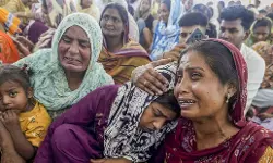 പഞ്ചാബിലെ വ്യാജമദ്യദുരന്തം; മരണം 21 ആയി, ഒമ്പത് പേര് അറസ്റ്റില്; മെഥനോള് വാങ്ങിയത് ഓണ്ലൈന് വഴി പഞ്ചാബിലെ വ്യാജമദ്യദുരന്തം; മരണം 21 ആയി, ഒമ്പത് പേര് അറസ്റ്റില്; മെഥനോള് വാങ്ങിയത് ഓണ്ലൈന് വഴി