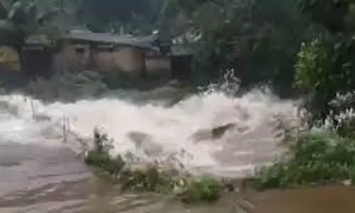 കോഴിക്കോട് മലയോരമേഖലയില്‍ കനത്ത മഴ; ഇരുവഴഞ്ഞിപ്പുഴയിലും മുത്തപ്പന്‍ പുഴയിലും മലവെള്ളപ്പാച്ചില്‍