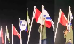 เดฒเตเด เดธเตเดจเตเดฆเดฐเดฟ เดฎเดฒเตโเดธเดฐ เดตเตเดฆเดฟเดฏเดฟเดฒเต เดเดธเตเดฐเดพเดฏเตเดฒเดฟ เดชเดคเดพเด เดจเตเดเตเดเด เดเตเดฏเตเดค เดฏเตเดตเดพเดตเต เด
เดฑเดธเตเดฑเตเดฑเดฟเดฒเตโ (เดตเตเดกเดฟเดฏเต) เดฒเตเด เดธเตเดจเตเดฆเดฐเดฟ เดฎเดฒเตโเดธเดฐ เดตเตเดฆเดฟเดฏเดฟเดฒเต เดเดธเตเดฐเดพเดฏเตเดฒเดฟ เดชเดคเดพเด เดจเตเดเตเดเด เดเตเดฏเตเดค เดฏเตเดตเดพเดตเต เด
เดฑเดธเตเดฑเตเดฑเดฟเดฒเตโ (เดตเตเดกเดฟเดฏเต)