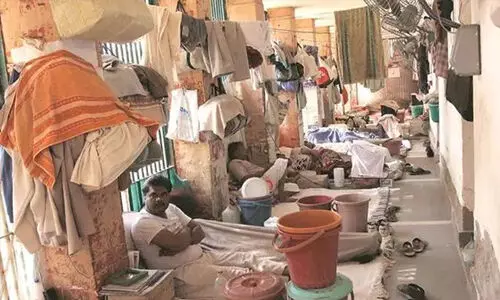 തിഹാര് ജയില് ഡല്ഹി നഗരത്തില് നിന്നും മാറ്റിയേക്കും; 400 ഏക്കര് സ്ഥലം തേടി ജയില് വകുപ്പ് തിഹാര് ജയില് ഡല്ഹി നഗരത്തില് നിന്നും മാറ്റിയേക്കും; 400 ഏക്കര് സ്ഥലം തേടി ജയില് വകുപ്പ്