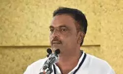 เดเดถเตเดชเดคเตเดฐเดฟเดเดณเดฟเดฒเต เดเตเดทเดฃเดเตเดเดณเต เดเตเดฑเดฟเดเตเดเต เดธเดเดธเดพเดฐเดฟเดเตเดเต; เดฆเดเตเดทเดฟเดฃเดเดจเตเดจเดกเดฏเดฟเดฒเต เดธเดฟเดชเดฟเดเด เดจเตเดคเดพเดตเดฟเดจเตเดคเดฟเดฐเต เดเตเดธเต เดเดถเตเดชเดคเตเดฐเดฟเดเดณเดฟเดฒเต เดเตเดทเดฃเดเตเดเดณเต เดเตเดฑเดฟเดเตเดเต เดธเดเดธเดพเดฐเดฟเดเตเดเต; เดฆเดเตเดทเดฟเดฃเดเดจเตเดจเดกเดฏเดฟเดฒเต เดธเดฟเดชเดฟเดเด เดจเตเดคเดพเดตเดฟเดจเตเดคเดฟเดฐเต เดเตเดธเต