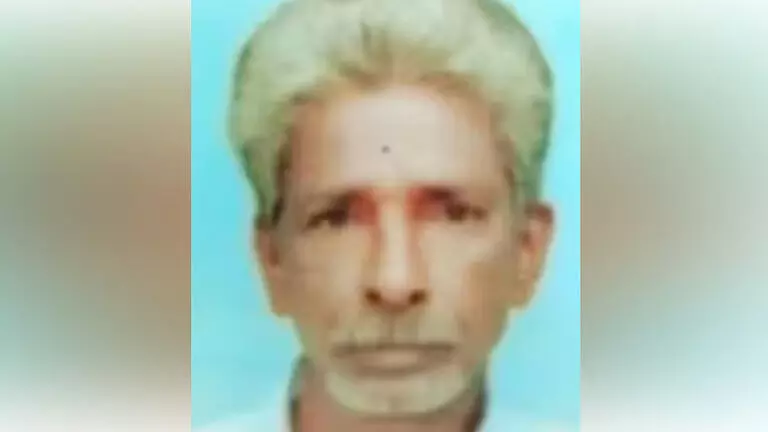 അറ്റകുറ്റപ്പണിക്കിടെ ബസ് മുന്നോട്ടെടുത്തു; അടിയില്പ്പെട്ട് മെക്കാനിക്കിന് ദാരുണാന്ത്യം അറ്റകുറ്റപ്പണിക്കിടെ ബസ് മുന്നോട്ടെടുത്തു; അടിയില്പ്പെട്ട് മെക്കാനിക്കിന് ദാരുണാന്ത്യം