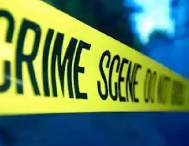 വയനാട്ടില്‍ യുവതിയെ വെട്ടിക്കൊലപ്പെടുത്തി; മകള്‍ക്ക് ഗുരുതര പരിക്ക്: മറ്റൊരു മകളെ കാണാനില്ല