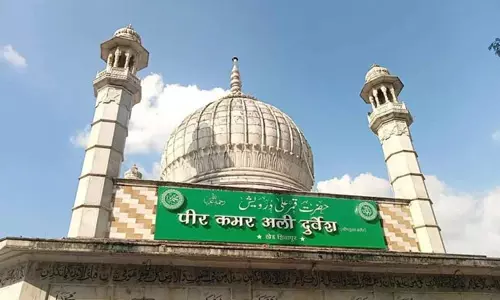 ദര്‍വേഷ് അലി ദര്‍ഗയിലെ ഷെഡ് പൊളിച്ചു; ബിജെപിക്കാരും നാട്ടുകാരും തമ്മില്‍ സംഘര്‍ഷം