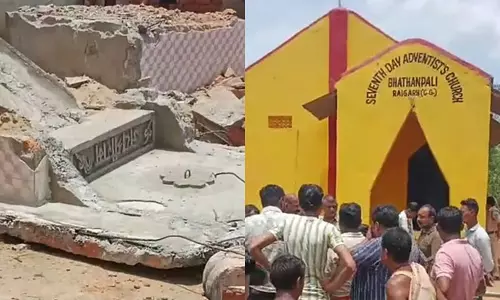 ക്രിസ്തു മതം സ്വീകരിച്ച ദലിത് കുടുംബം പഴയ ക്ഷേത്രം പൊളിച്ചു; റായ്ഗഡില്‍ സംഘര്‍ഷം അഴിച്ചുവിട്ട് ഹിന്ദുത്വര്‍