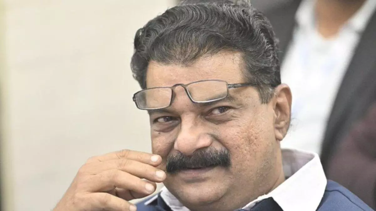 നിലമ്പൂരില്‍ പി വി അന്‍വറിനെ തൃണമൂല്‍ സ്ഥാനാര്‍ഥിയായി ഔദ്യോഗികമായി പ്രഖ്യാപിച്ച് മമത