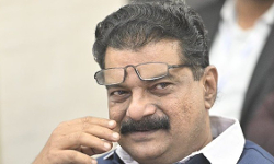 നിലമ്പൂരില് പി വി അന്വറിനെ തൃണമൂല് സ്ഥാനാര്ഥിയായി ഔദ്യോഗികമായി പ്രഖ്യാപിച്ച് മമത നിലമ്പൂരില് പി വി അന്വറിനെ തൃണമൂല് സ്ഥാനാര്ഥിയായി ഔദ്യോഗികമായി പ്രഖ്യാപിച്ച് മമത