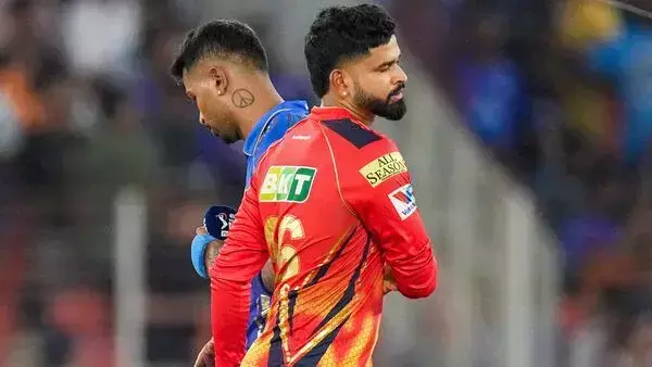 ഐപിഎല്ലില് പിഴയോട് പിഴ; ഹാര്ദ്ദിക് 30 ലക്ഷം, ശ്രേയസ് 24 ലക്ഷം; ക്വാളിഫയര് രണ്ടിനിറങ്ങിയവര്ക്ക് കൂട്ടപിഴയിട്ട് ബിസിസിഐ ഐപിഎല്ലില് പിഴയോട് പിഴ; ഹാര്ദ്ദിക് 30 ലക്ഷം, ശ്രേയസ് 24 ലക്ഷം; ക്വാളിഫയര് രണ്ടിനിറങ്ങിയവര്ക്ക് കൂട്ടപിഴയിട്ട് ബിസിസിഐ