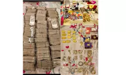 ഐആര്എസ് ഉദ്യോഗസ്ഥന്റെ വീട്ടില് റെയ്ഡ് നടത്തി സിബിഐ; കോടി രൂപയുടെ കറന്സിയും 3.5 കിലോഗ്രാം സ്വര്ണവും പിടിച്ചെടുത്തു ഐആര്എസ് ഉദ്യോഗസ്ഥന്റെ വീട്ടില് റെയ്ഡ് നടത്തി സിബിഐ; കോടി രൂപയുടെ കറന്സിയും 3.5 കിലോഗ്രാം സ്വര്ണവും പിടിച്ചെടുത്തു