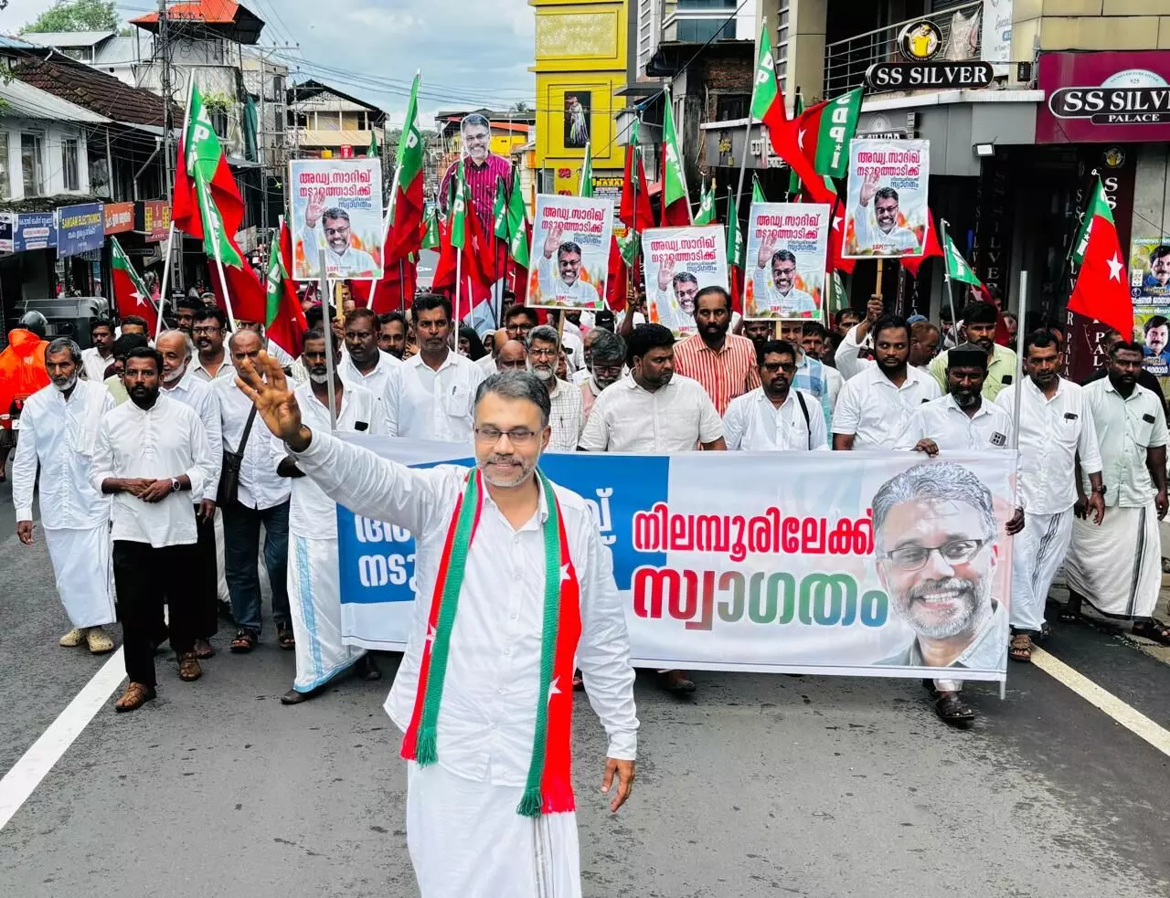 നിലമ്പൂര്‍ തിരഞ്ഞെടുപ്പ്:എസ്ഡിപിഐയുടെ പത്രിക തള്ളിയെന്ന് വ്യാജ പ്രചാരണം