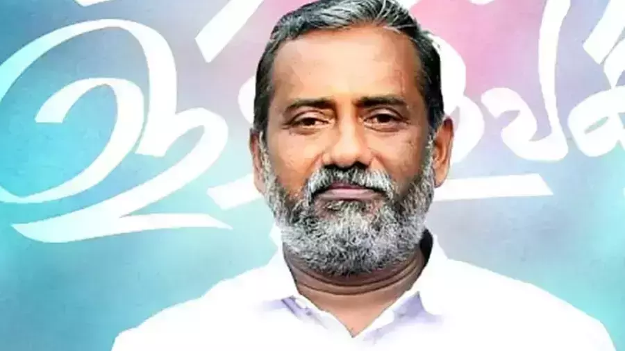 ആര്‍എസ്എസ് ചിത്രത്തിന് മുന്നില്‍ പൂവിട്ട് പൂജിക്കാനോ കുമ്പിട്ടുനില്‍ക്കാനോ തന്നെ കിട്ടില്ല; മന്ത്രി പി പ്രസാദ്