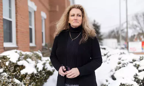 എല്‍ജിബിടിക്കാര്‍ക്ക് വേണ്ടി സ്‌ട്രെയ്റ്റ് സ്ത്രീക്കെതിരെ വിവേചനം നടന്നെന്ന് യുഎസ് സുപ്രിംകോടതി