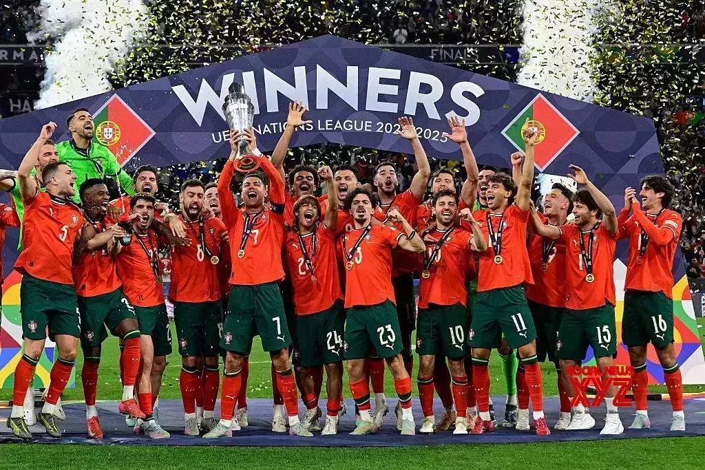 യുവേഫാ നേഷന്സ് ലീഗ് കിരീടം പോര്ച്ചുഗലിന്; സ്പാനിഷ് യുവനിരയെ വെട്ടിയൊതൊക്കി ക്രിസ്റ്റ്യാനോയും കൂട്ടരും യുവേഫാ നേഷന്സ് ലീഗ് കിരീടം പോര്ച്ചുഗലിന്; സ്പാനിഷ് യുവനിരയെ വെട്ടിയൊതൊക്കി ക്രിസ്റ്റ്യാനോയും കൂട്ടരും