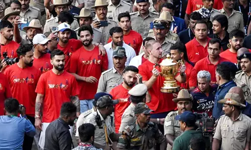 ആര്‍സിബി വിജയാഘോഷം സ്വകാര്യ പരിപാടി; 11 പേര്‍ മരിച്ച സംഭവത്തിന് ഉത്തരവാദി ആര്‍സിബി: കര്‍ണാടക സര്‍ക്കാര്‍