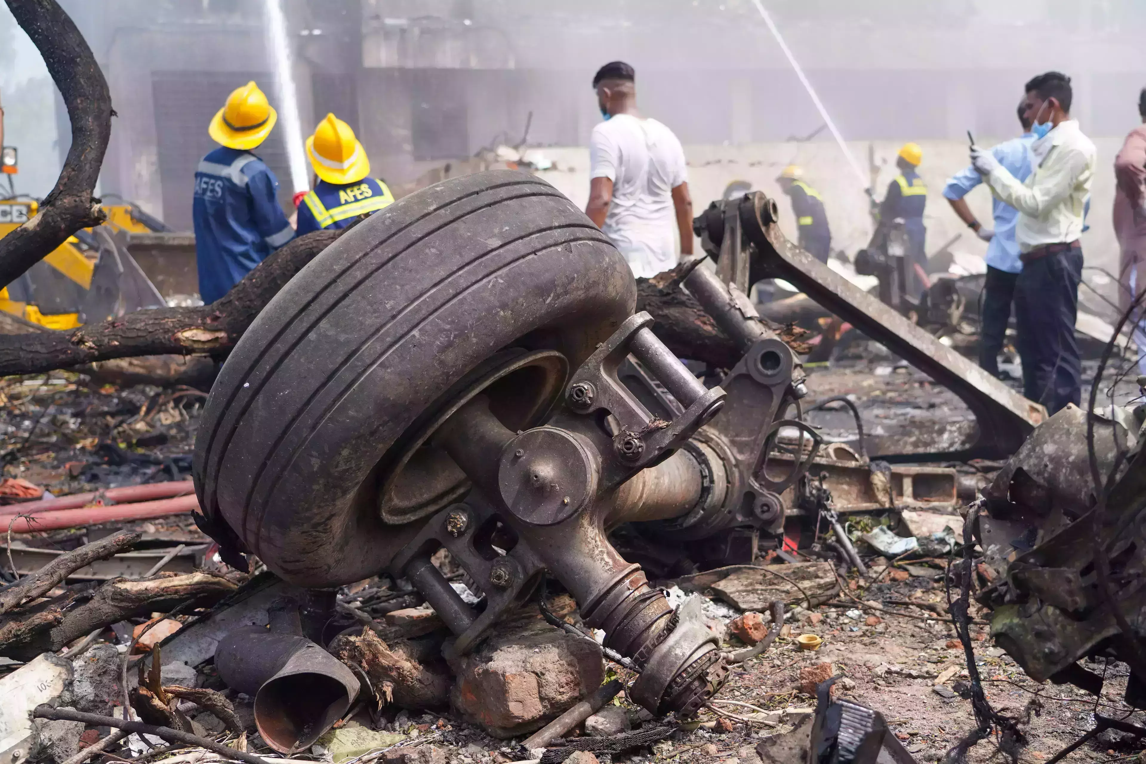 മരിച്ചവരുടെ കുടുംബാംഗങ്ങള്‍ക്ക് ഒരുകോടി രൂപ സഹായധനം പ്രഖ്യാപിച്ച് ടാറ്റ