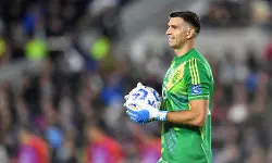 ക്ലബ്ബ് ലോകകപ്പ് മുതല് പുതിയ നിയമം; ഗോള് കീപ്പര്ക്ക് എട്ട് സെക്കന്ഡില് കൂടുതല് പന്ത് കൈവശം വെയ്ക്കാനാവില്ല ക്ലബ്ബ് ലോകകപ്പ് മുതല് പുതിയ നിയമം; ഗോള് കീപ്പര്ക്ക് എട്ട് സെക്കന്ഡില് കൂടുതല് പന്ത് കൈവശം വെയ്ക്കാനാവില്ല