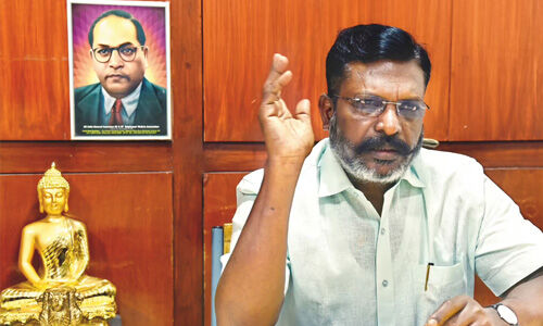 രാഷ്ട്രീയ ധാര്‍മികതയില്ലാതെ വഖ്ഫ് നിയമഭേദഗതി പാസാക്കി: തോല്‍ തിരുമാവളവന്‍