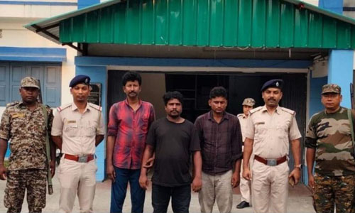 ബംഗ്ലാദേശിലേക്ക് തള്ളിവിട്ട ബംഗാള്‍ സ്വദേശികളെ പോലിസ് തിരികെ കൊണ്ടുവന്നു