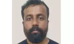 വിദ്യാര്ഥിനിയെ വഴിയില് വച്ച് പീഡിപ്പിക്കാന് ശ്രമിച്ചെന്ന്; യുവാവ് അറസ്റ്റില് വിദ്യാര്ഥിനിയെ വഴിയില് വച്ച് പീഡിപ്പിക്കാന് ശ്രമിച്ചെന്ന്; യുവാവ് അറസ്റ്റില്