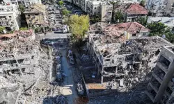 ഇസ്രായേലില് നിന്ന് ഇന്ത്യക്കാരെ ഒഴിപ്പിക്കും; എംബസിയില് രജിസ്റ്റര് ചെയ്യണം ഇസ്രായേലില് നിന്ന് ഇന്ത്യക്കാരെ ഒഴിപ്പിക്കും; എംബസിയില് രജിസ്റ്റര് ചെയ്യണം