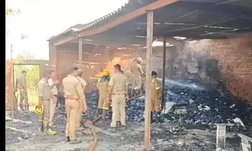 ബൈക്ക് അപകടത്തെ തുടര്‍ന്ന് വര്‍ഗീയ സംഘര്‍ഷം (വീഡിയോ)