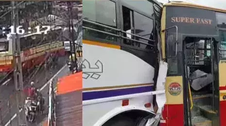 ചെങ്ങന്നൂരില് കെഎസ്ആര്ടിസി ബസും ടൂറിസ്റ്റ് ബസും കൂട്ടിയിടിച്ച് അപകടം: 63 പേര്ക്ക് പരിക്ക് ചെങ്ങന്നൂരില് കെഎസ്ആര്ടിസി ബസും ടൂറിസ്റ്റ് ബസും കൂട്ടിയിടിച്ച് അപകടം: 63 പേര്ക്ക് പരിക്ക്