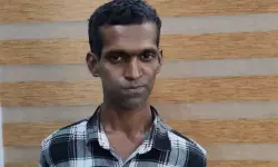 വനിതാ പോലിസ് ഉദ്യോഗസ്ഥരെ വിളിച്ച് അശ്ലീലം പറയുന്നയാള് പിടിയില് വനിതാ പോലിസ് ഉദ്യോഗസ്ഥരെ വിളിച്ച് അശ്ലീലം പറയുന്നയാള് പിടിയില്