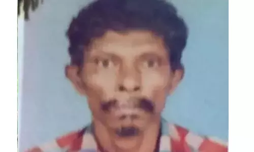 നിലമ്പൂരില് കാട്ടാന ആക്രമണം മധ്യവയസ്കന് കൊല്ലപ്പെട്ടു നിലമ്പൂരില് കാട്ടാന ആക്രമണം മധ്യവയസ്കന് കൊല്ലപ്പെട്ടു