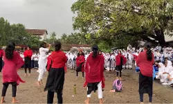 ലഹരിക്കെതിരേ ഫ്ളാഷ് മോബ് ലഹരിക്കെതിരേ ഫ്ളാഷ് മോബ്