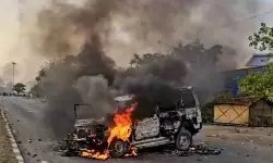 മുര്ഷിദാബാദ് അക്രമം പോലിസിന്റെ അനാസ്ഥമൂലം; ബിഎസ്എഫ് വിവേചനം കാണിച്ചു: പൗരാവകാശ സംഘടനകള് മുര്ഷിദാബാദ് അക്രമം പോലിസിന്റെ അനാസ്ഥമൂലം; ബിഎസ്എഫ് വിവേചനം കാണിച്ചു: പൗരാവകാശ സംഘടനകള്