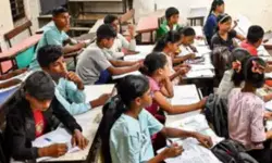 കുട്ടികളെ പഠിപ്പിക്കാന്‍ ആടിന്റെ തലച്ചോര്‍ ക്ലാസില്‍ കൊണ്ടുവന്ന അധ്യാപികക്കെതിരേ കേസ്; പശുവിന്റെ തലച്ചോറെന്ന് ഹിന്ദുത്വര്‍