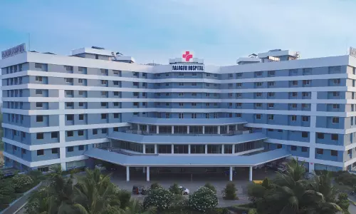 നടുവേദനയ്ക്ക് താക്കോല്‍ദ്വാര ശസ്ത്രക്രിയ നടത്തിയ രോഗി മരിച്ചെന്ന് ആരോപണം; ആലുവ രാജഗിരി ആശുപത്രിയ്‌ക്കെതിരേ പരാതി