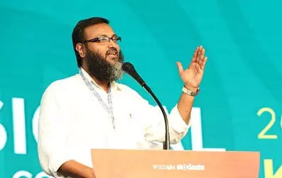 സൂമ്പയുടെ പേരിലെ സസ്പെന്ഷനെ ഒറ്റക്കെട്ടായി എതിര്ക്കണം: വഹ്ദത്തെ ഇസ്ലാമി സൂമ്പയുടെ പേരിലെ സസ്പെന്ഷനെ ഒറ്റക്കെട്ടായി എതിര്ക്കണം: വഹ്ദത്തെ ഇസ്ലാമി