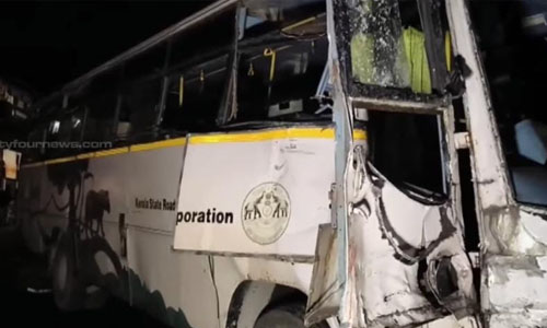 കെഎസ്ആര്‍ടിസി ബസും മീന്‍ ലോറിയും കൂട്ടിയിടിച്ച് 12 പേര്‍ക്ക് പരിക്ക്