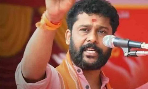 പശുകശാപ്പ് ആരോപണത്തില്‍ വര്‍ഗീയ പ്രസംഗം: വിഎച്ച്പി നേതാവിനെതിരേ കേസ്