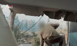 ഗസയില് ഇസ്രായേലി സൈനികരെ ആക്രമിക്കുന്ന ദൃശ്യങ്ങള് പുറത്ത് (വീഡിയോ) ഗസയില് ഇസ്രായേലി സൈനികരെ ആക്രമിക്കുന്ന ദൃശ്യങ്ങള് പുറത്ത് (വീഡിയോ)