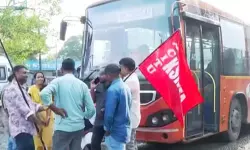 കെഎസ്ആര്ടിസിയും ഓടുന്നില്ല; പണിമുടക്ക് പൂര്ണം കെഎസ്ആര്ടിസിയും ഓടുന്നില്ല; പണിമുടക്ക് പൂര്ണം