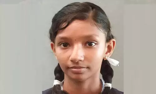 ചെന്നിത്തല നവോദയ സ്കൂളില് വിദ്യാര്ഥിനി തൂങ്ങിമരിച്ച നിലയില് ചെന്നിത്തല നവോദയ സ്കൂളില് വിദ്യാര്ഥിനി തൂങ്ങിമരിച്ച നിലയില്