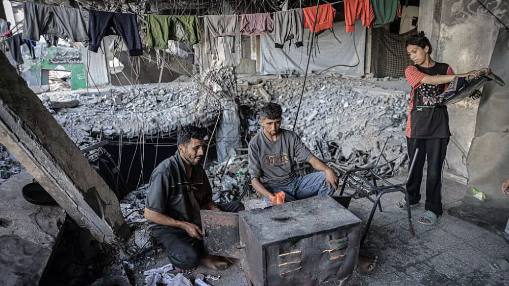 വെടിനിര്‍ത്തല്‍ ചര്‍ച്ചകള്‍ക്കിടെ ഗസയില്‍ കൊല്ലപ്പെട്ടത് ഡസന്‍ കണക്കിന് ആളുകള്‍