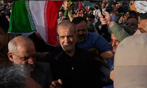 മസൂദ് പെസഷ്കിയാനെ വധിക്കാന് ഇസ്രായേല് ശ്രമിച്ചെന്ന് ഇറാന് മസൂദ് പെസഷ്കിയാനെ വധിക്കാന് ഇസ്രായേല് ശ്രമിച്ചെന്ന് ഇറാന്