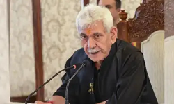 പൂര്‍ണ ഉത്തരവാദിത്വം ഞാനേറ്റെടുക്കുന്നു;പഹല്‍ഗാമില്‍ സുരക്ഷാവീഴ്ചയുണ്ടായെന്ന് ലഫ്.ഗവര്‍ണര്‍ മനോജ് സിന്‍ഹ