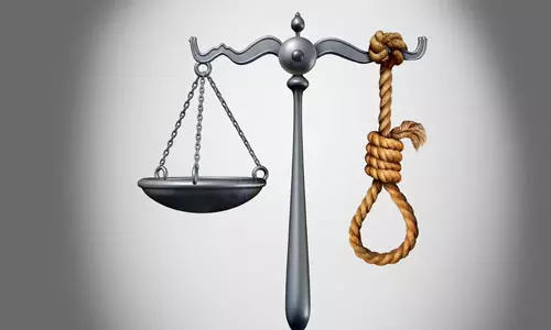 49 ഇന്ത്യക്കാര് വധശിക്ഷയ്ക്ക് വിധിക്കപ്പെട്ട് വിദേശ ജയിലുകളിലുണ്ടെന്ന് റിപോര്ട്ട് 49 ഇന്ത്യക്കാര് വധശിക്ഷയ്ക്ക് വിധിക്കപ്പെട്ട് വിദേശ ജയിലുകളിലുണ്ടെന്ന് റിപോര്ട്ട്