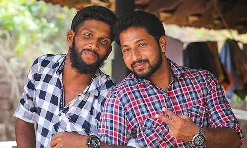 പെരിയ ഇരട്ടക്കൊലക്കേസിലെ എട്ടാം പ്രതിക്ക് പരോള് പെരിയ ഇരട്ടക്കൊലക്കേസിലെ എട്ടാം പ്രതിക്ക് പരോള്