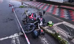 റോഡില് പൊട്ടിവീണ വൈദ്യുതി ലൈനില് നിന്ന് ഷോക്കേറ്റ് ബൈക്ക് യാത്രക്കാരന് മരിച്ചു റോഡില് പൊട്ടിവീണ വൈദ്യുതി ലൈനില് നിന്ന് ഷോക്കേറ്റ് ബൈക്ക് യാത്രക്കാരന് മരിച്ചു