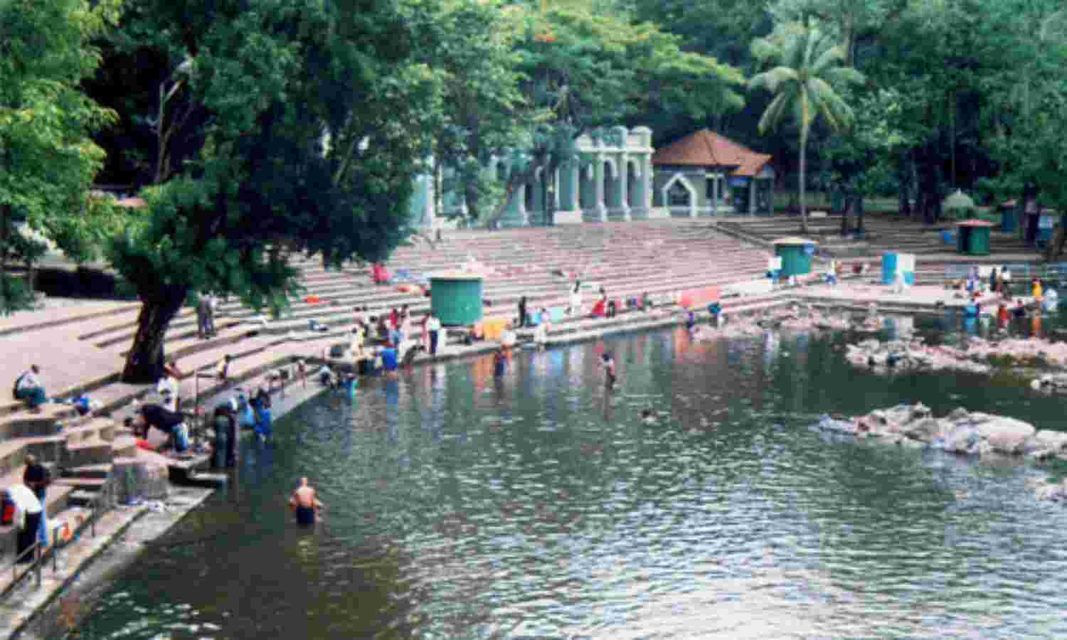 ധര്മസ്ഥല: നേത്രാവതി നദിയില് മൃതദേഹം കണ്ടെത്തി ധര്മസ്ഥല: നേത്രാവതി നദിയില് മൃതദേഹം കണ്ടെത്തി