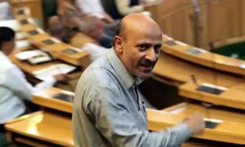 എഞ്ചിനീയര് റാഷിദ് എംപിക്ക് പാര്ലമെന്റ് സമ്മേളനത്തില് പങ്കെടുക്കാന് പരോള് എഞ്ചിനീയര് റാഷിദ് എംപിക്ക് പാര്ലമെന്റ് സമ്മേളനത്തില് പങ്കെടുക്കാന് പരോള്