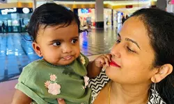 വിപഞ്ചികയുടെ മൃതദേഹം 15 ദിവസത്തിന് ശേഷം നാട്ടിലെത്തി വിപഞ്ചികയുടെ മൃതദേഹം 15 ദിവസത്തിന് ശേഷം നാട്ടിലെത്തി