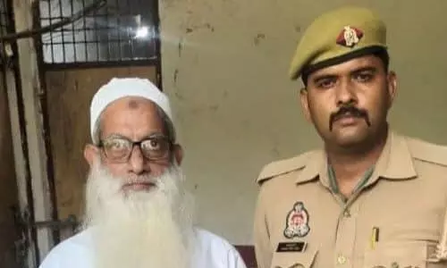 മതപരിവര്ത്തനം ആരോപിച്ച് മുസ്ലിം പണ്ഡിതനെ അറസ്റ്റ് ചെയ്തു; പ്രതികാര നടപടിയെന്ന് ഭീം ആര്മി മതപരിവര്ത്തനം ആരോപിച്ച് മുസ്ലിം പണ്ഡിതനെ അറസ്റ്റ് ചെയ്തു; പ്രതികാര നടപടിയെന്ന് ഭീം ആര്മി