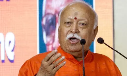 മൂന്നെണ്ണത്തിന്റെ കാര്യമല്ലേയുള്ളൂ; ഗ്യാന്വാപി മസ്ജിദും ശാഹീ ഈദ്ഗാഹ് മസ്ജിദും ഹിന്ദുക്കള്ക്ക് വിട്ടുനല്കാം മോഹന് ഭഗ്വത് മൂന്നെണ്ണത്തിന്റെ കാര്യമല്ലേയുള്ളൂ; ഗ്യാന്വാപി മസ്ജിദും ശാഹീ ഈദ്ഗാഹ് മസ്ജിദും ഹിന്ദുക്കള്ക്ക് വിട്ടുനല്കാം മോഹന് ഭഗ്വത്