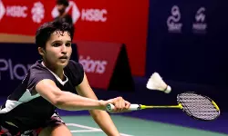 സിന്ധുവിനെ അട്ടിമറിച്ച് 17കാരി ഉന്നതി ഹൂഡ; ചൈന ഓപ്പണില് സിന്ധു പുറത്ത് സിന്ധുവിനെ അട്ടിമറിച്ച് 17കാരി ഉന്നതി ഹൂഡ; ചൈന ഓപ്പണില് സിന്ധു പുറത്ത്